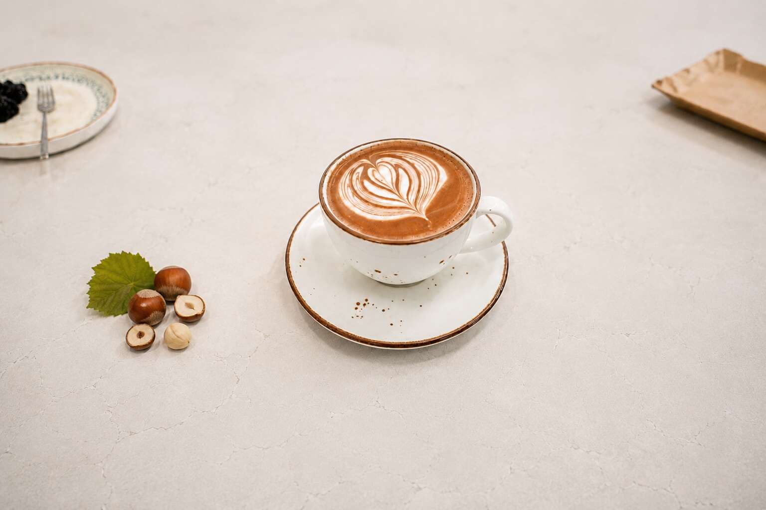FINDIK AROMALI LATTE